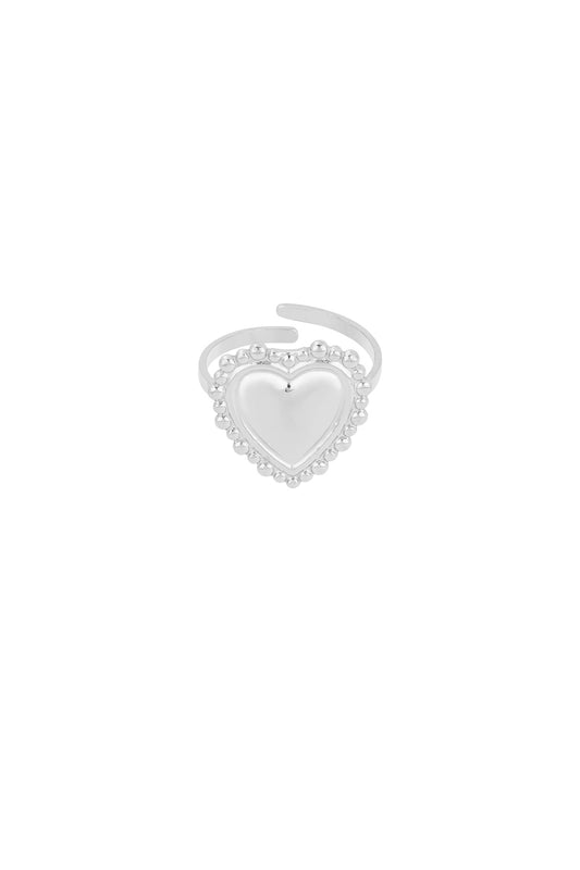 Big heart ring