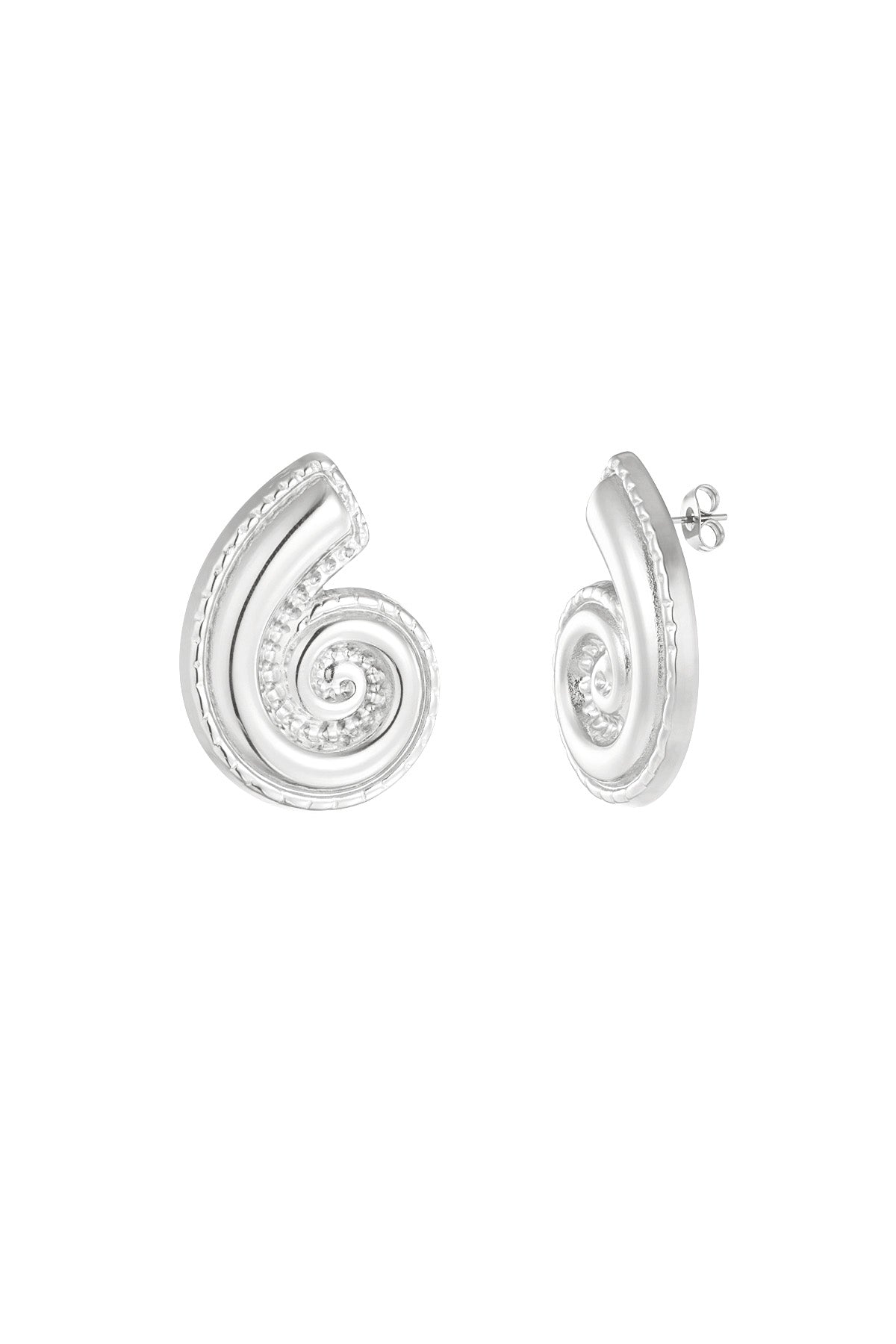 Shell twist oorbellen